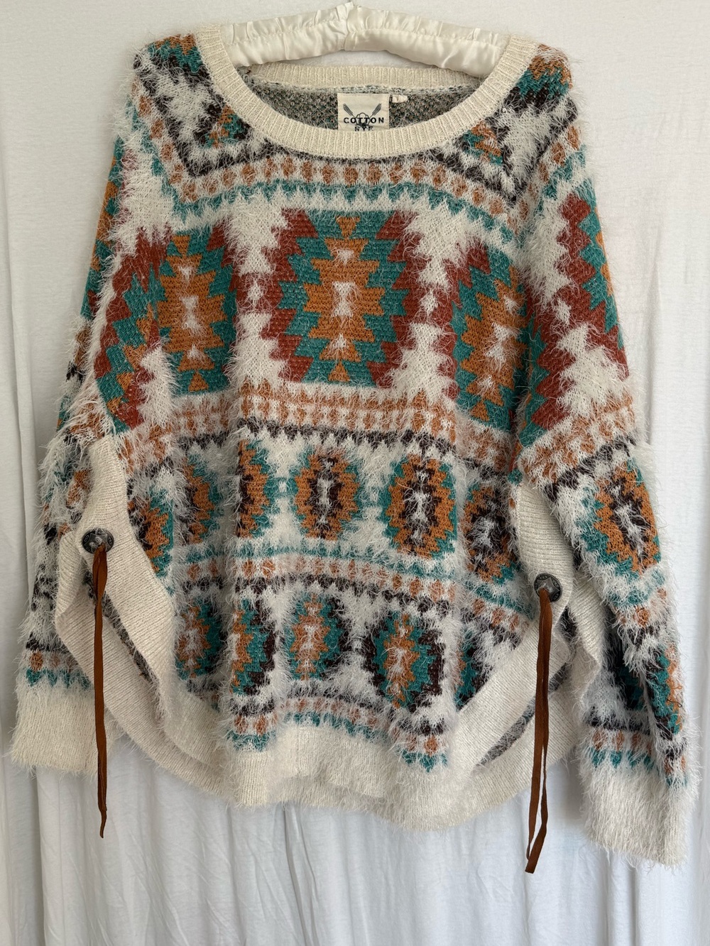 Cotton & Rye Cozy Geometric Cowl Sweater in White, Teal & Brown